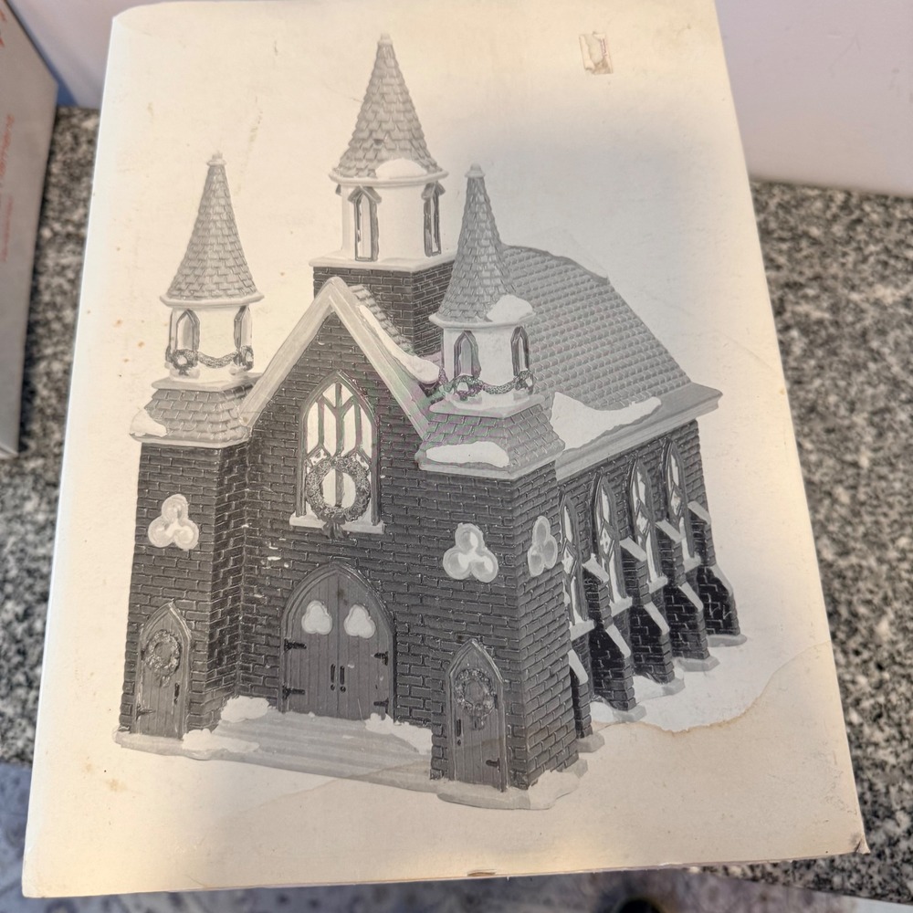 Department 56 Vintage Snow Village St. Lukes Church OS Ceramic